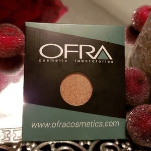 OFRA Eyeshadow single - Victory